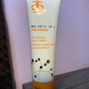 RE9 advances prep work hydrating dew cream
